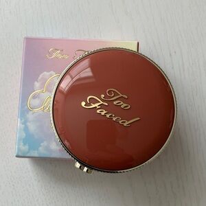 Too Faced Cloud Crush Blurring Blush (Velvet Crush) New In Box